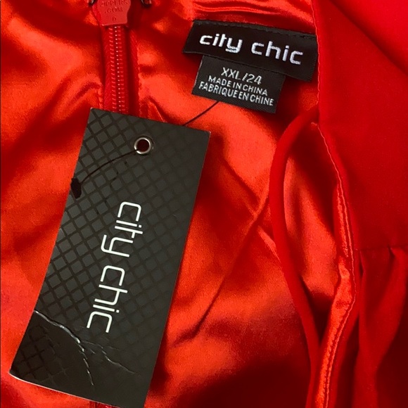 CITY CHIC Scarlet Red Entwine Cold Shoulder Dress - Picture 6 of 6